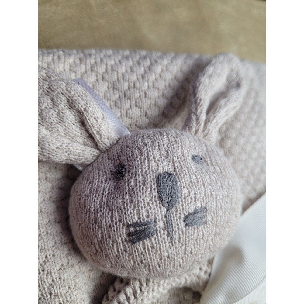 ELEGANT BABY Taupe Textured Knit Blanket & Bunny Rattle Gift Set, New with Tags - Picture 5 of 5